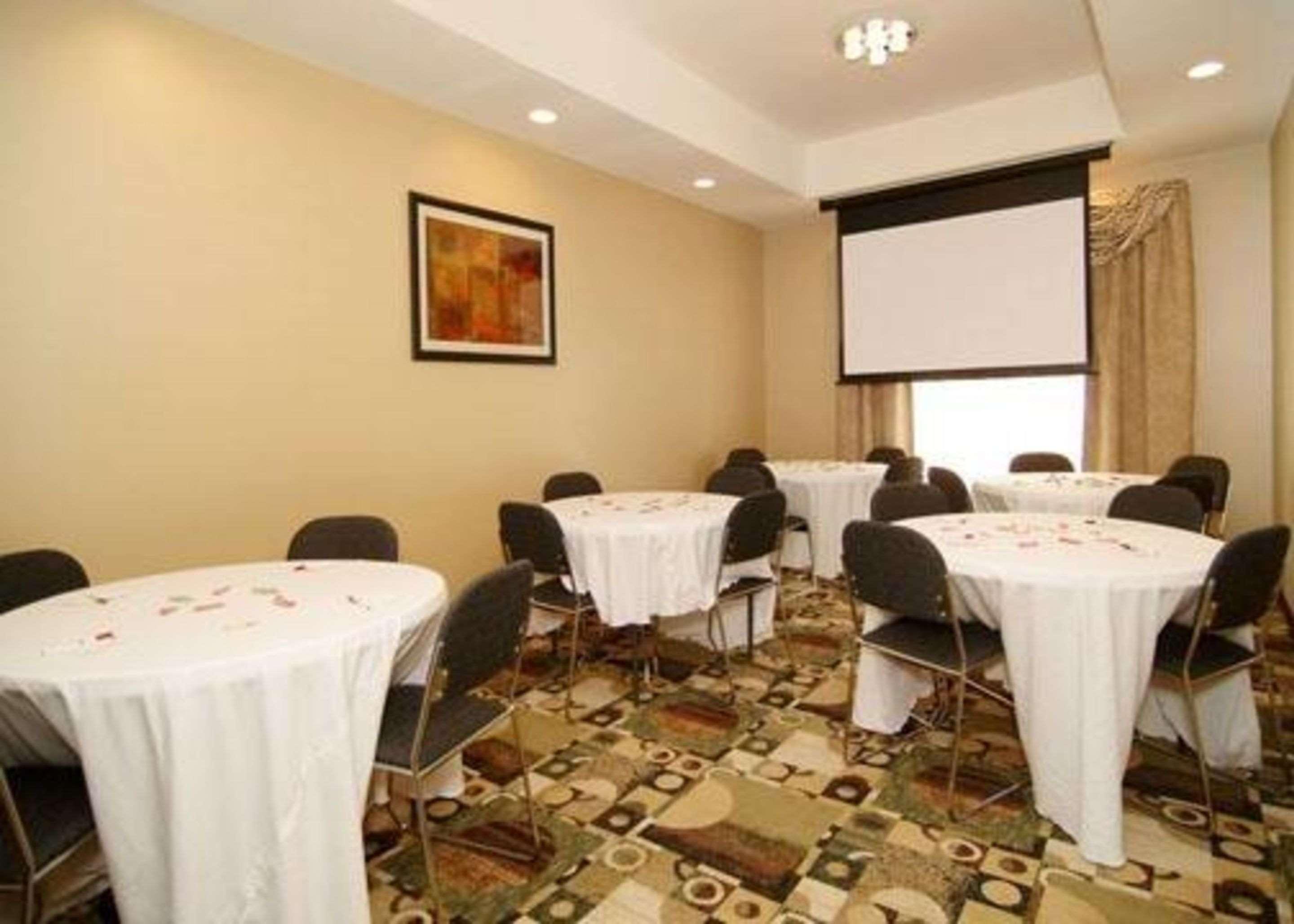 Comfort Suites Fort Stockton Buitenkant foto
